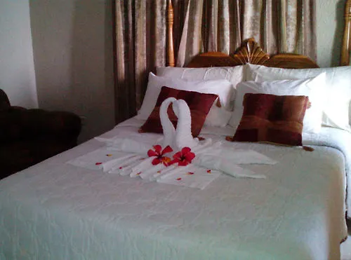 ***  Ocean Breeze Hotel Southfield Jamaica