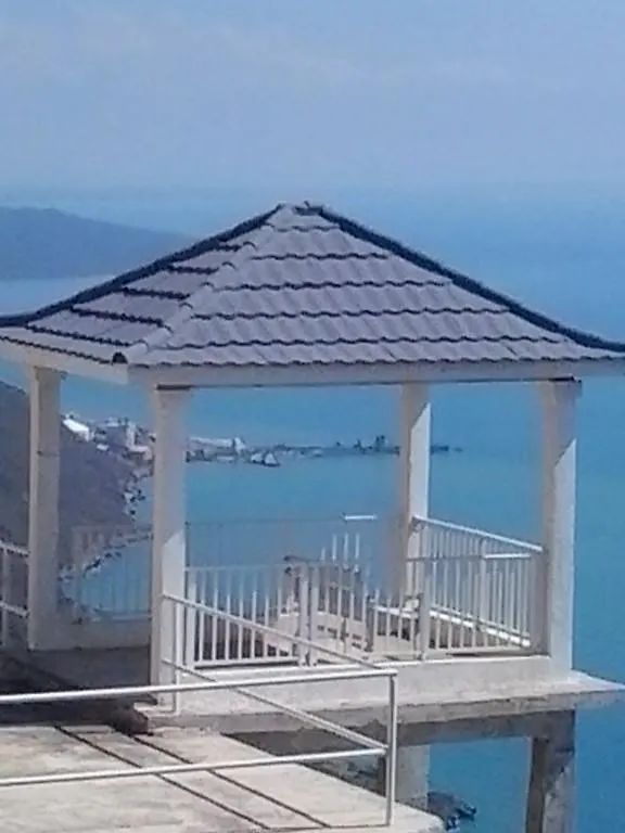 Ocean Breeze Hotel Southfield